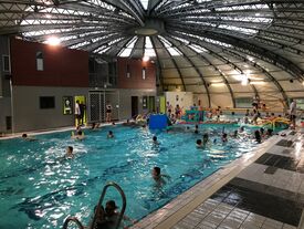 Aqua-sports, natation, sauvetage, jardin aquatique... à la piscine